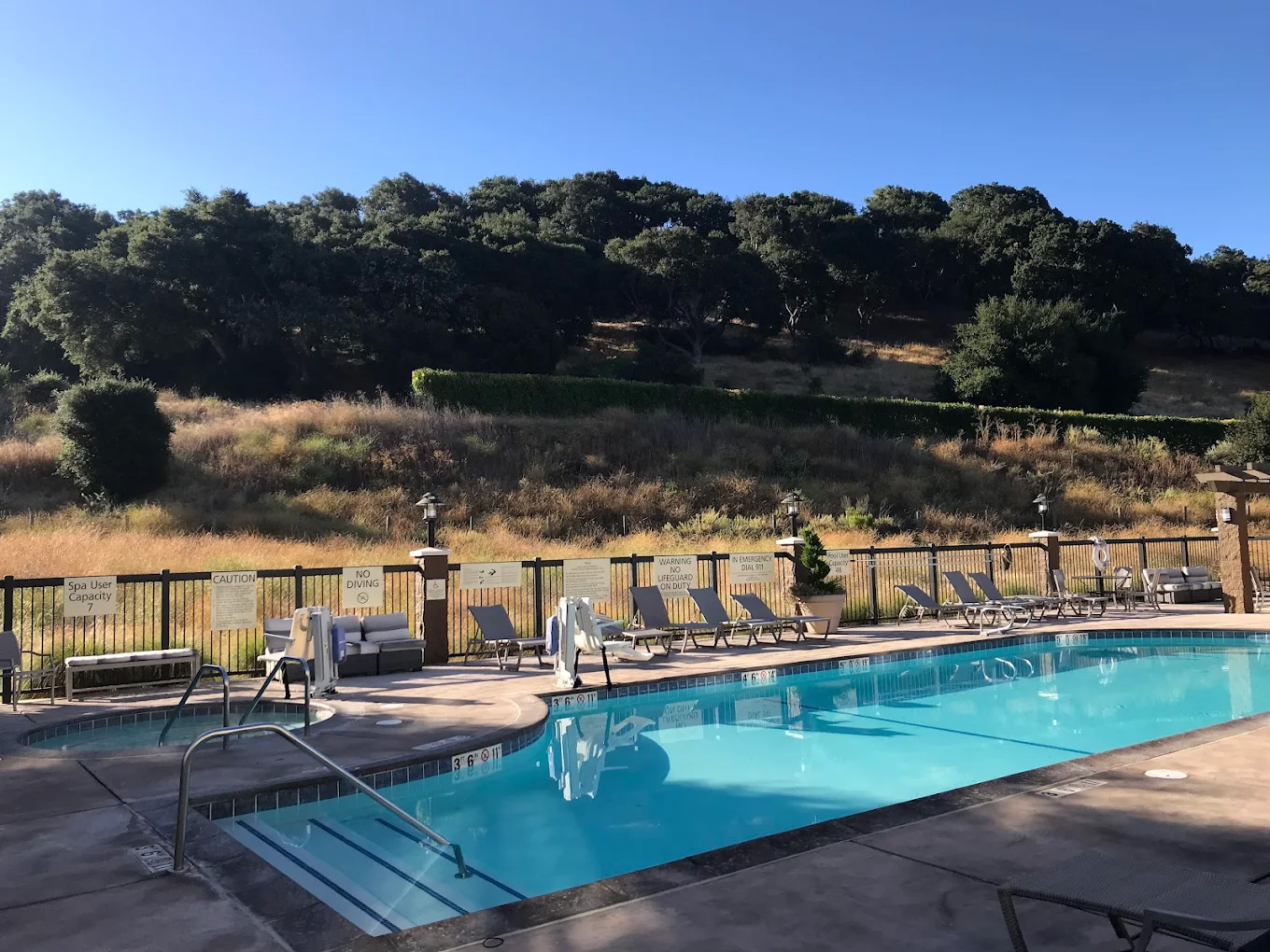 Hampton Inn & Suites