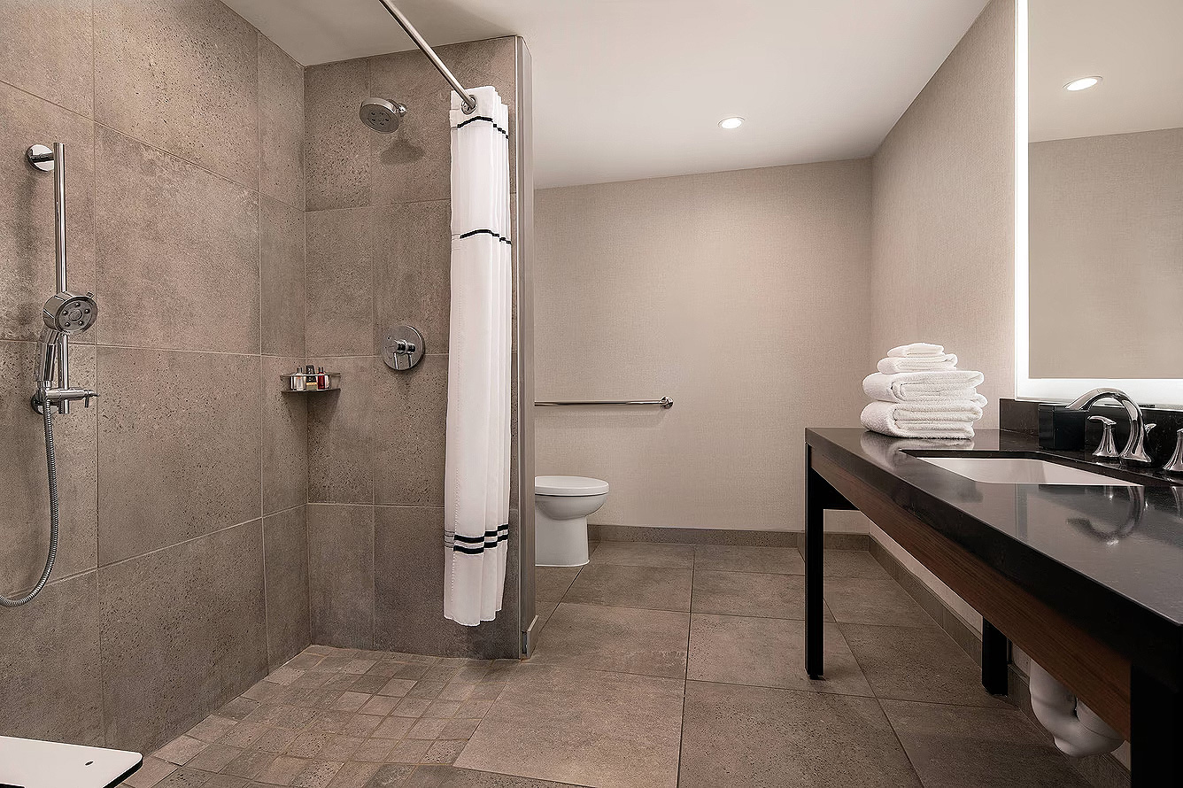 Santa Ynez Valley Marriott & 555 Lounge